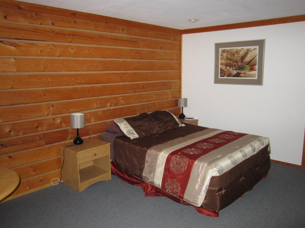Spirit Lake Lodge Whitehorse Habitación foto