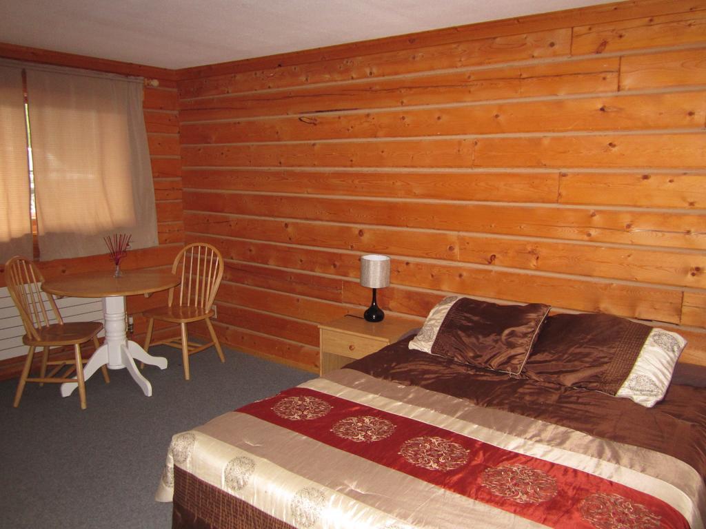 Spirit Lake Lodge Whitehorse Habitación foto