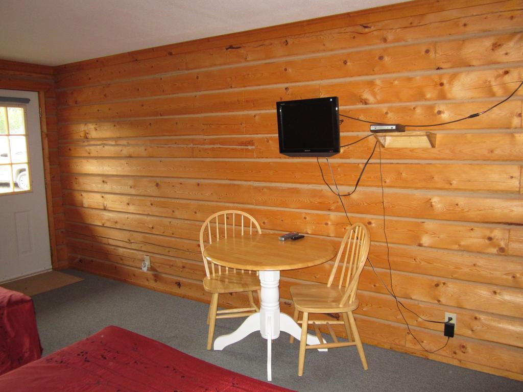 Spirit Lake Lodge Whitehorse Habitación foto