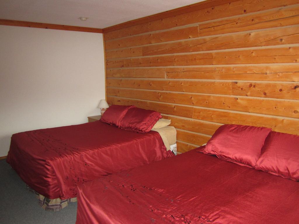 Spirit Lake Lodge Whitehorse Habitación foto